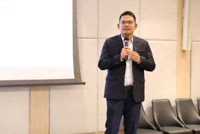 คุณบีชบรรยาย-IMG_0248.JPG